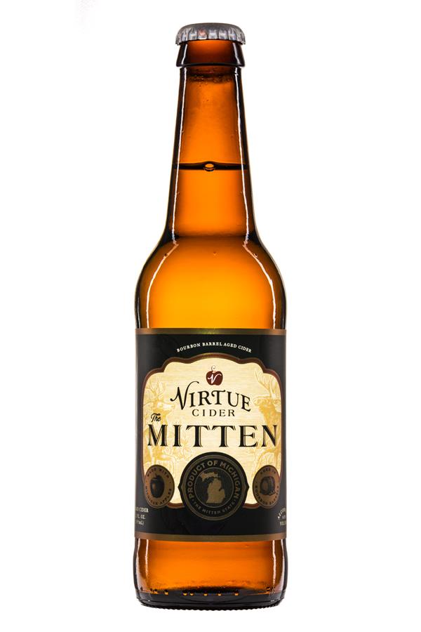 The Mitten (2017)