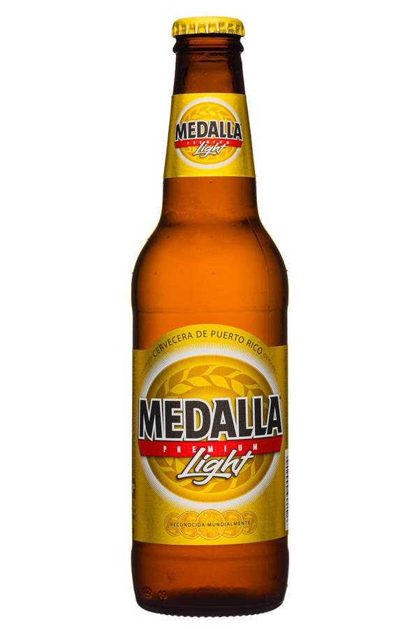 Medalla Light (bottle)