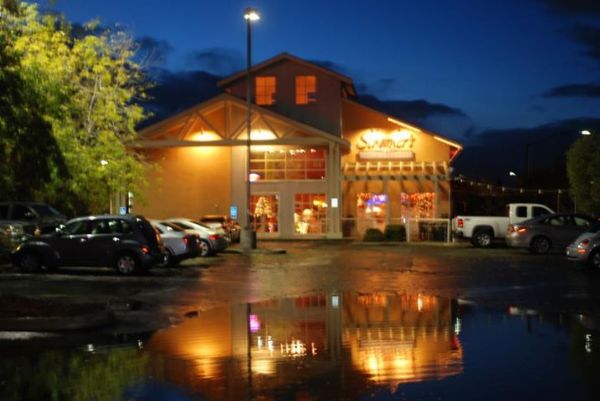 Schooners Grille and Brewery